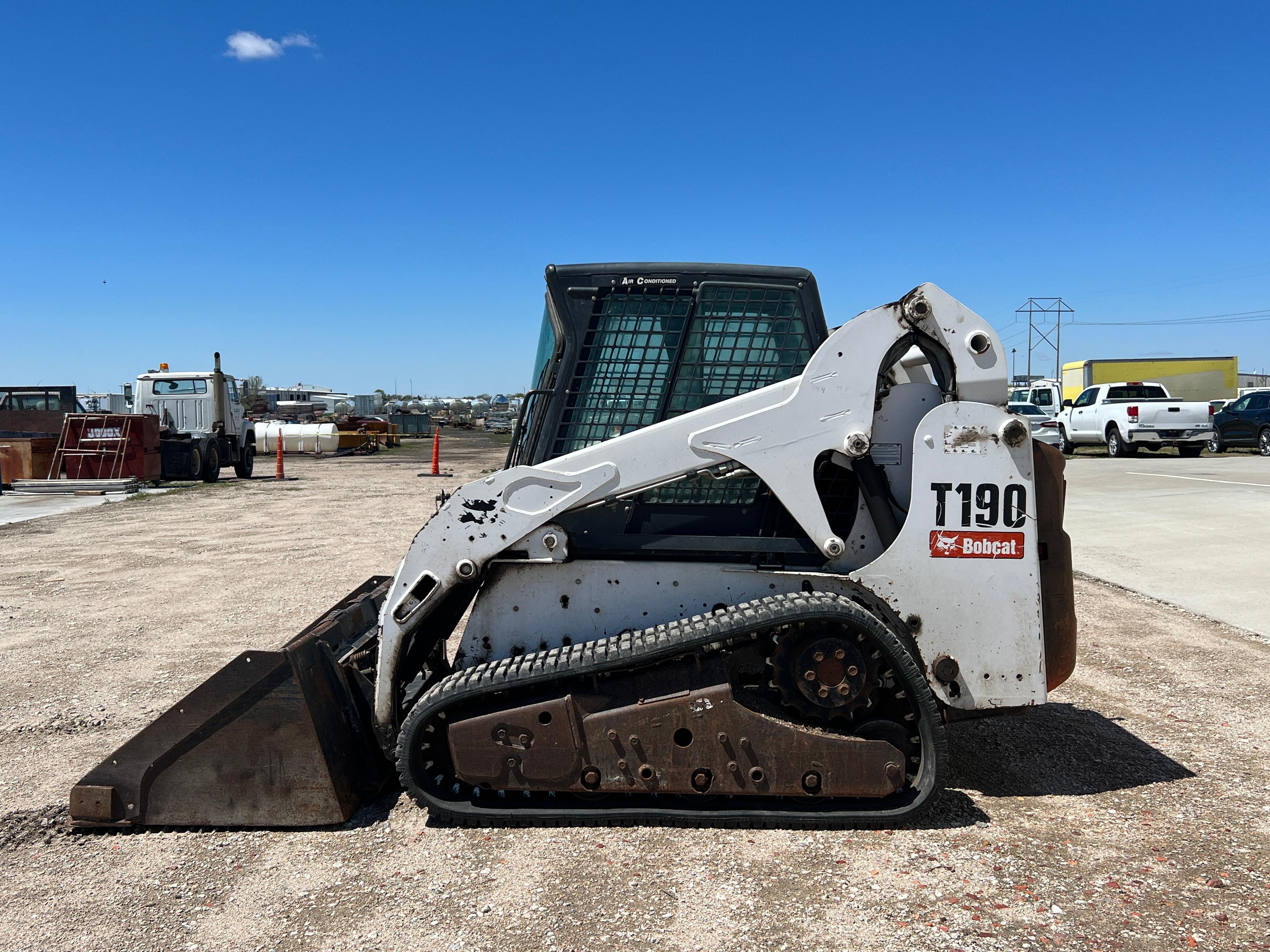 2010 Bobcat T190 Track Skid Steer - Diesel