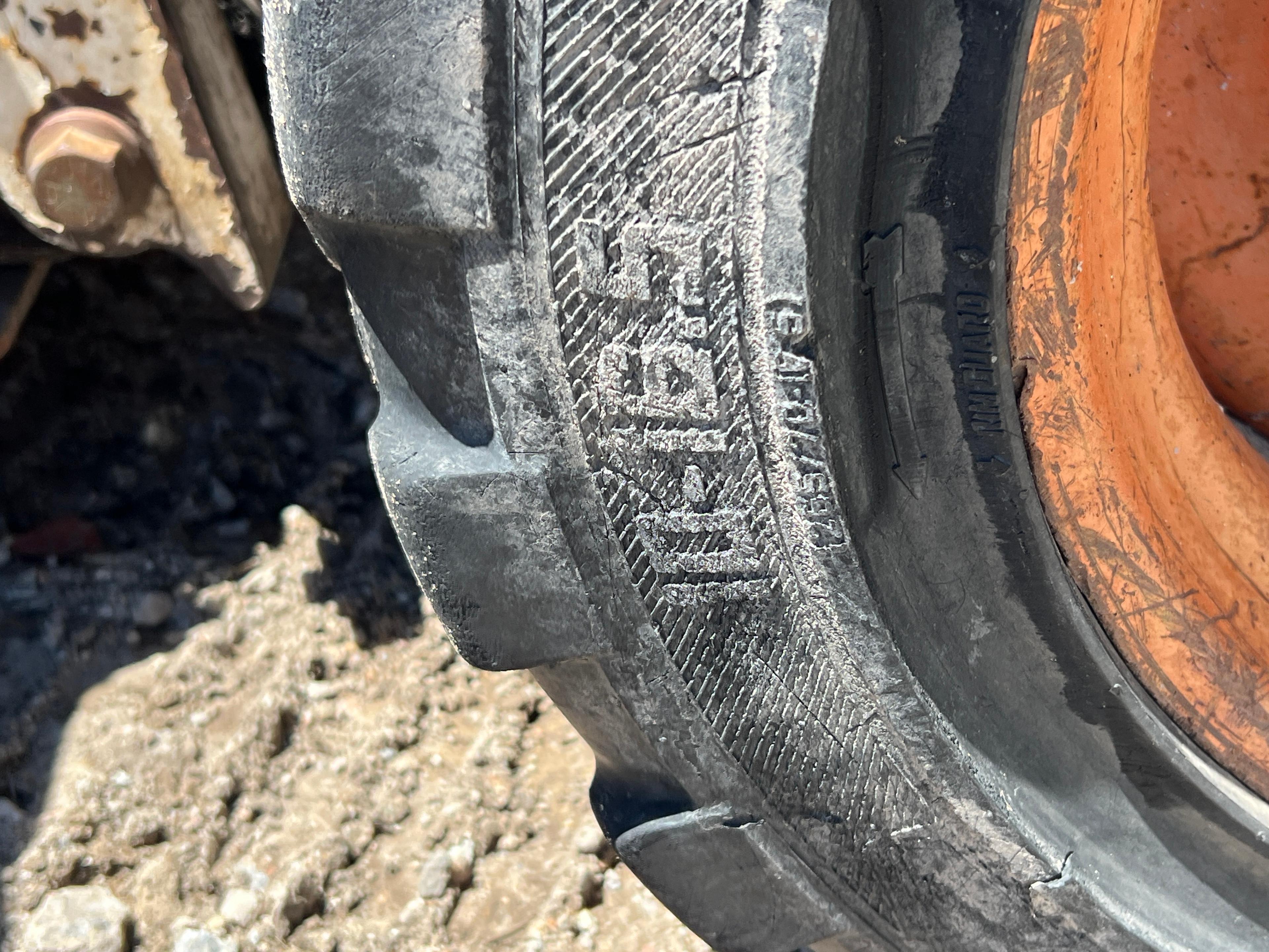 Bobcat 763 Skid Steer - Diesel