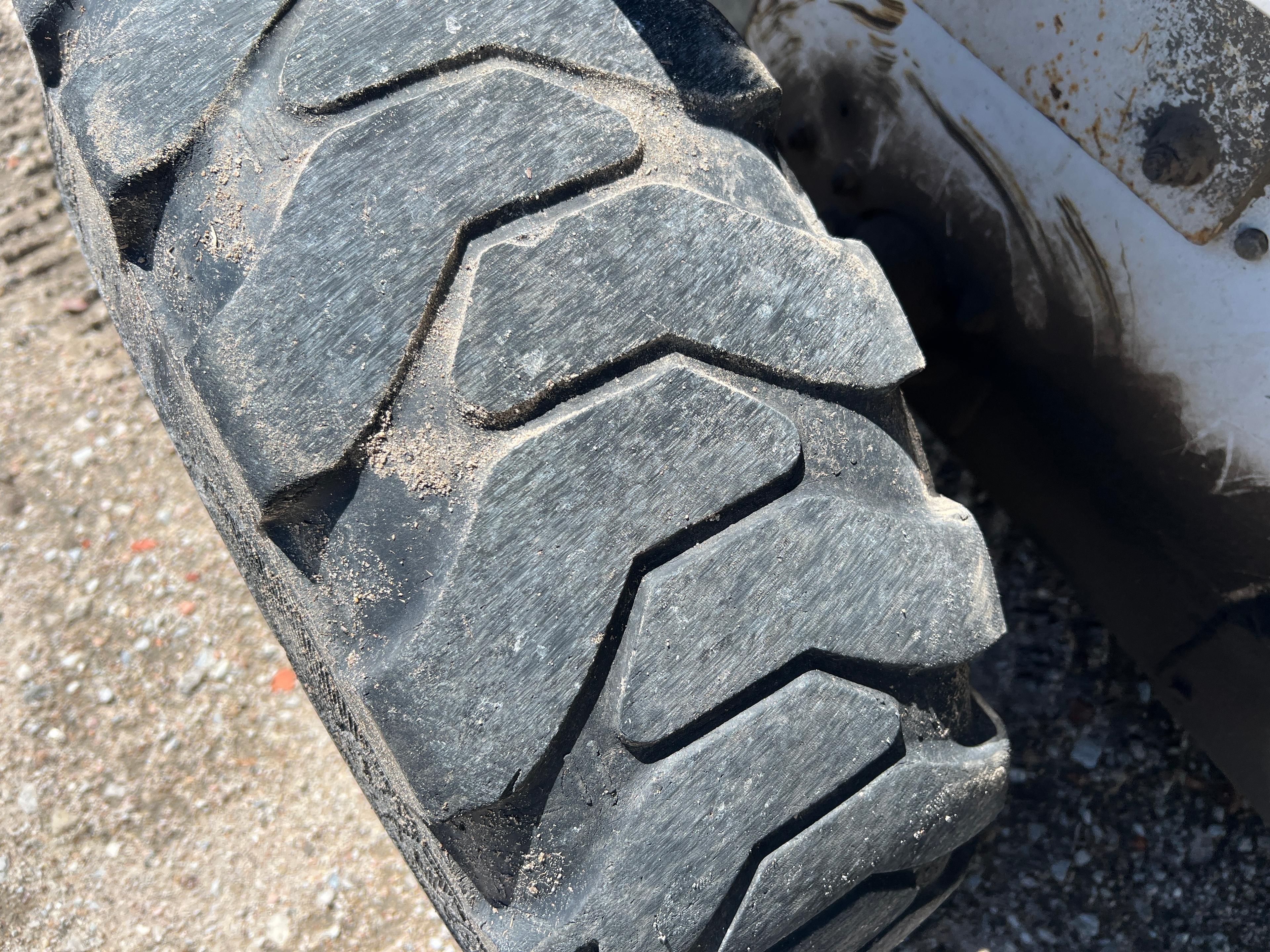 Bobcat 763 Skid Steer - Diesel