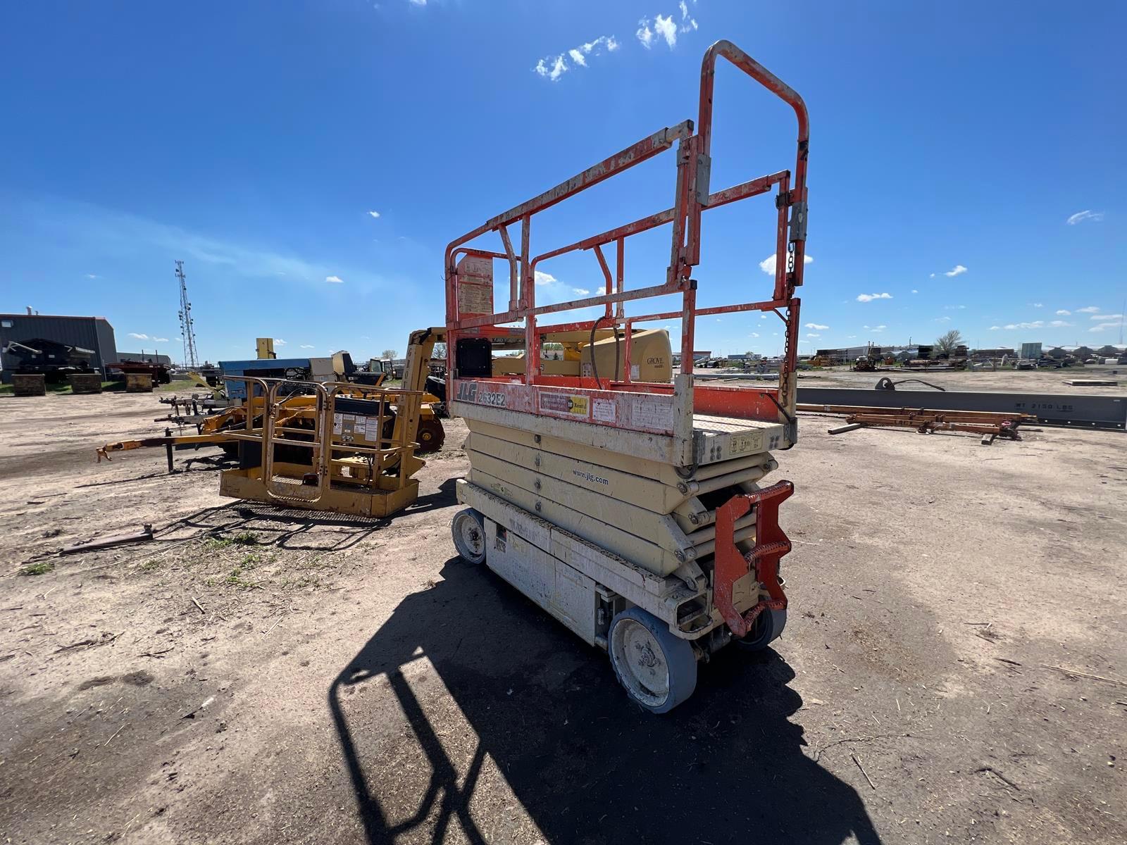 Jlg 2632e2 Scissor Lift - Electric