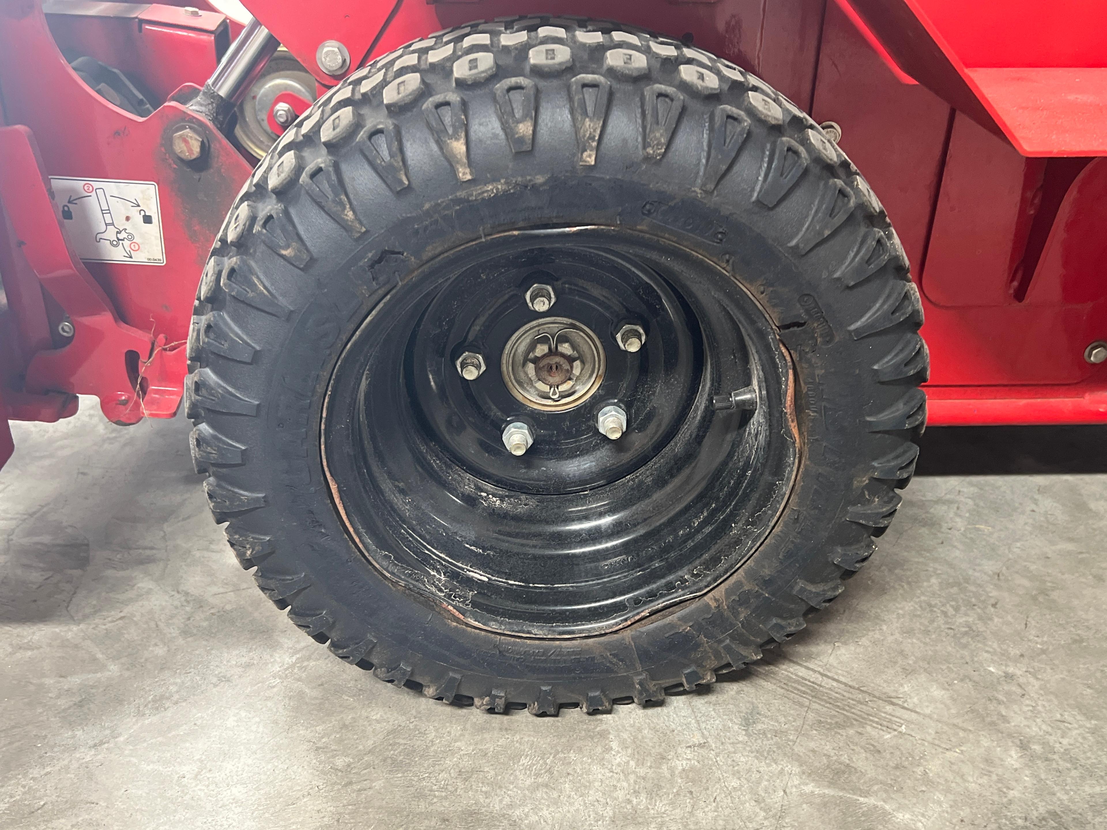 2019 Ventrac Stand-up Ssv