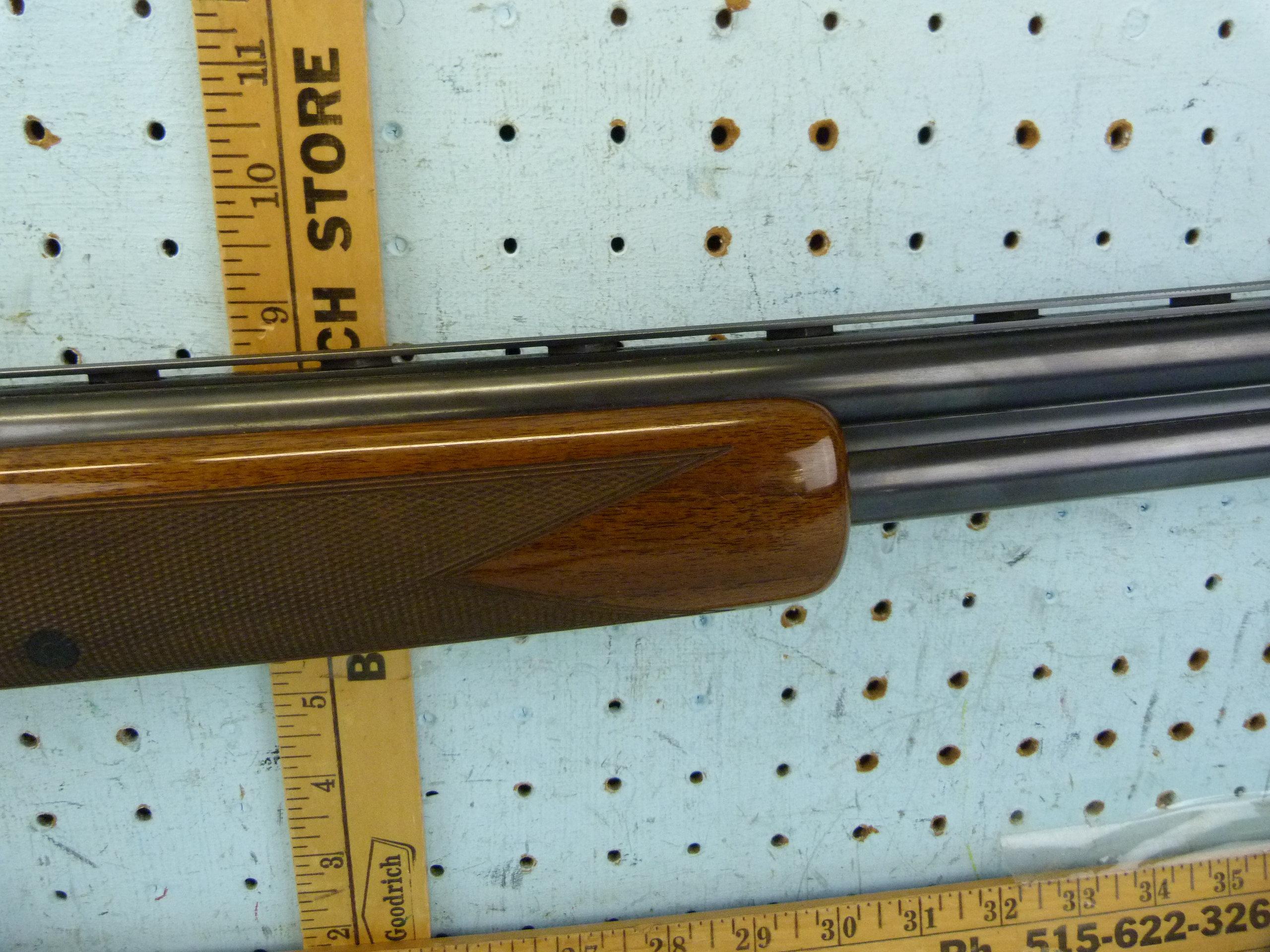 Browning Citori Lightning O/U Shotgun, 12 ga, SN: 18833S69