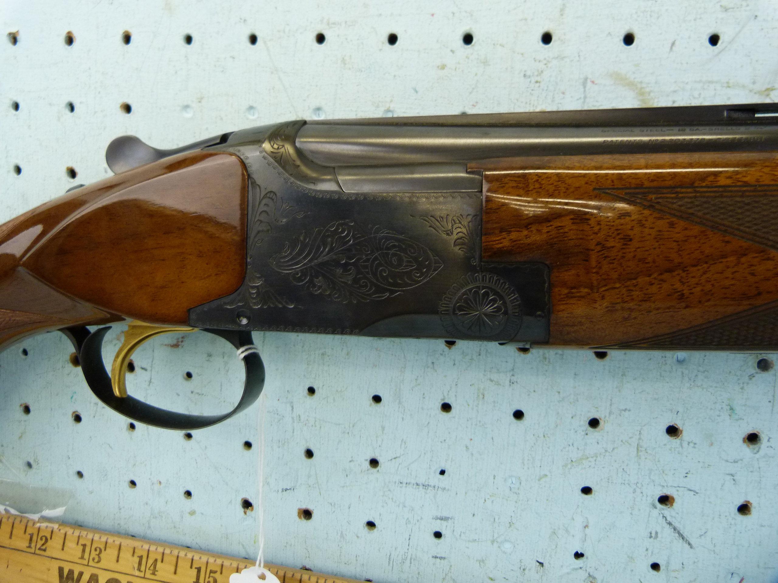 Browning Citori Lightning O/U Shotgun, 12 ga, SN: 18833S69