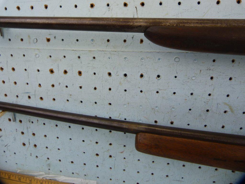2 Winchester Rifles, 2x$