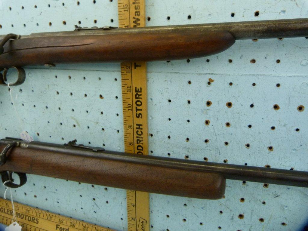 2 Winchester Rifles, 2x$