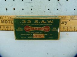Ammo: box/50 Remington Kleanbore Proof .32 S&W
