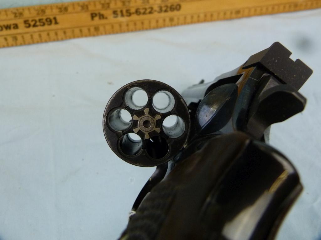 Dan Wesson 15 Revolver, .357 Magnum, SN: 13044