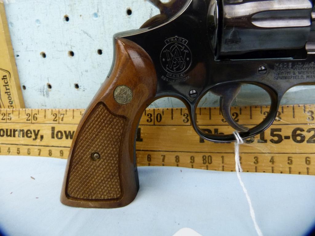 Smith & Wesson 15-3 Revolver, .38 S&W Spl, SN: 6K55770