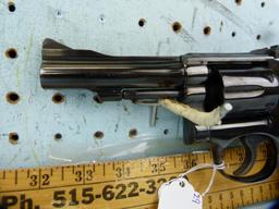 Smith & Wesson 15-3 Revolver, .38 S&W Spl, SN: 6K55770