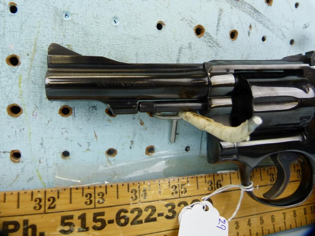 Smith & Wesson 15-3 Revolver, .38 S&W Spl, SN: 6K55770