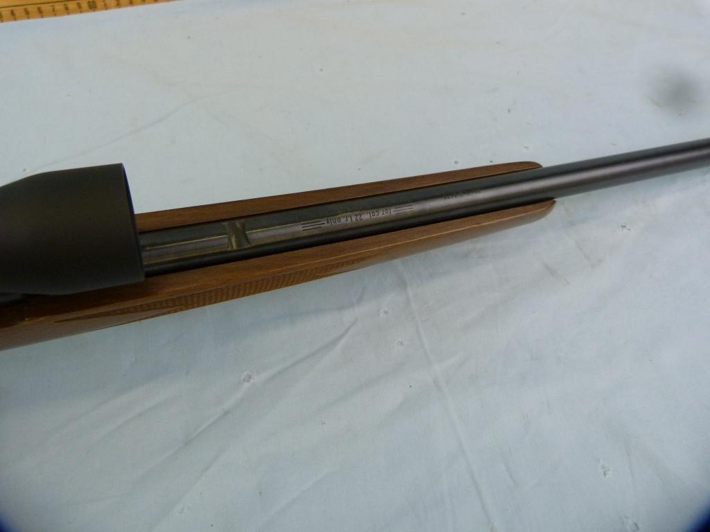 Anschutz 1451 BA Rifle, .22 LR, SN: 1440074