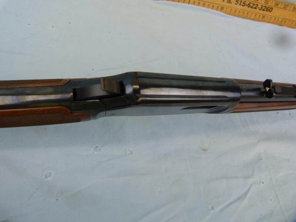 Winchester 9422M LA Rifle, .22 Win Mag, SN: F688051
