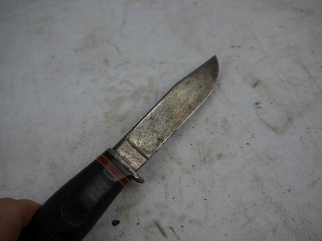 (3)  hunting knives with leather sheaths - AOM