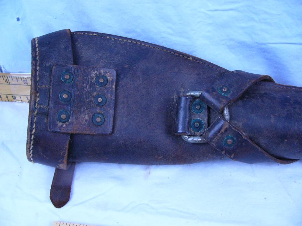 Leather scabbard for flag or telescope - 31" L