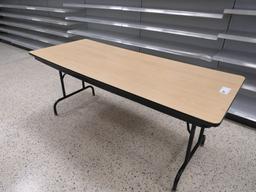 6FT FOLDING TABLE