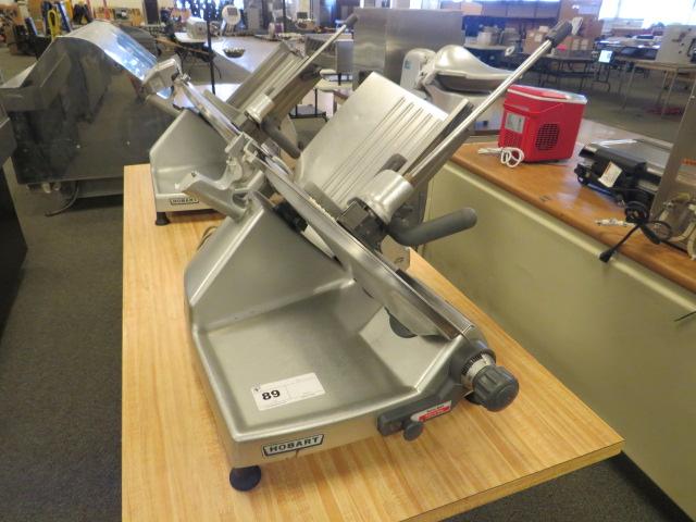 HOBART 2812 DELI MEAT SLICER - NO SHARPENER