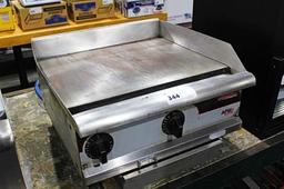 APW WYOTT CHAMPION 2' GAS FLAT GRILL