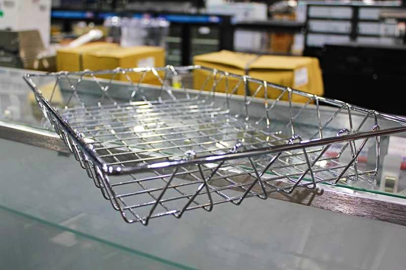 12X18 WIRE BASKET DISPLAYS