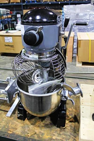 2021 HOBART CENTERLINE HMM20 20-QUART MIXER W/ BOWL, BOWL GUARD, HOOK, WHIP, AND PADDLE ATTACHMENTS