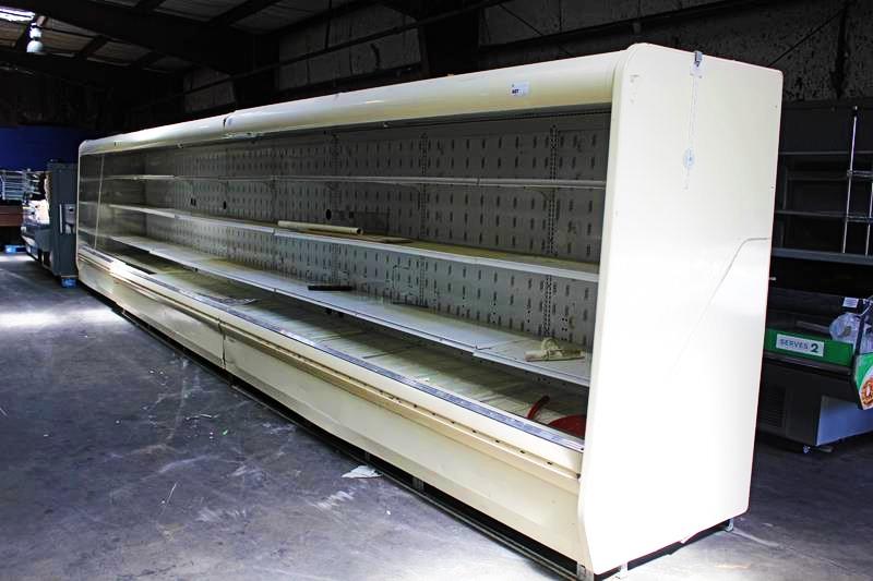 32' HILLPHOENIX 05DM REMOTE DAIRY CASE (2)12FT. CASES (1)8FT. CASE 2009