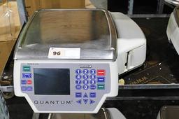 HOBART QUANTUM DIGITAL SCALE