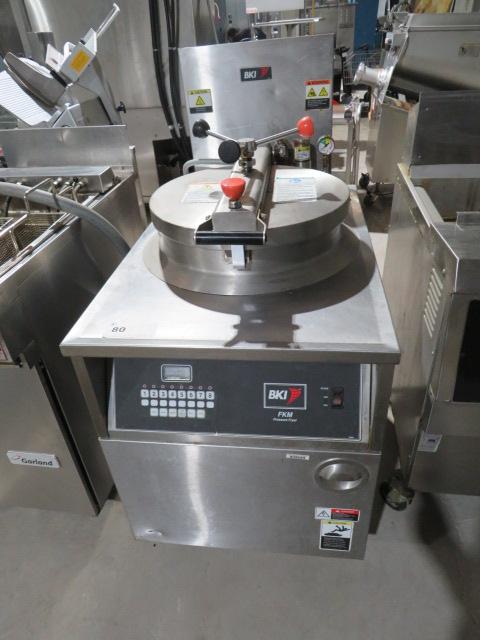 BKI FKM ELECTRIC PRESSURE FRYER NO FILTER 208V/3PH