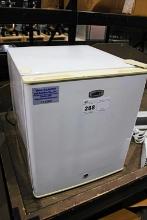 USED SUMMIT COUNTERTOP FREEZER