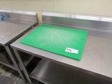 18X24 GREEN CUTTING BOARD