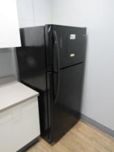 FRIGIDAIRE REFRIGERATOR
