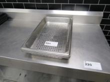 PERFORATED S/STEEL INSERT PANS