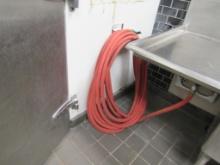 DELI RED HOSE