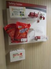 SAFETY CENTER WITH 1ST AID KIT