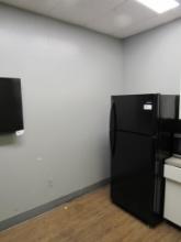 FRIGIDAIRE REFRIGERATOR