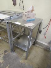 18X24 STAINLESS STEEL TABLE