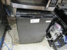 ARCTIC FRESH REFRIGERATOR