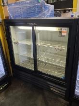 True GDM-41C-48 Sliding-Door Merchandiser/Drink Cooler, 115v