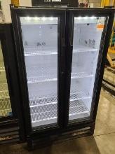 True GDM-30-LD French-Door Merchandiser/Drink Cooler, 115v