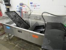 103-INCH 3-COMPARTMENT SINK