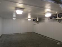 CROWN TONKA 17X22 WALK-IN FREEZER 8FT TALL - REMOTE COOLED NO COMPRESSOR