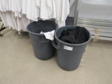 ROUND TRASH CANS