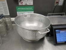 COLANDER