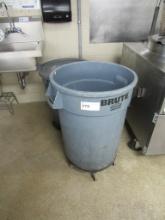 ROUND TRASH CANS