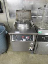 BKI BLF AUTO-LIFT FRYER WITH FILTER 208V/3PH