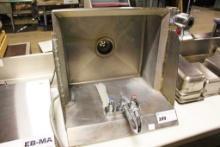 20IN. STAINLESS STEEL HAND SINK