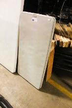 4FT FOLDING TABLE