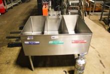 WINHOLT 42IN. STAINLESS STEEL 3-COMPARTMENT SINK