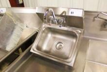 17IN STAINLESS STEEL HAND SINK