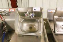 16IN STAINLESS STEEL HAND SINK