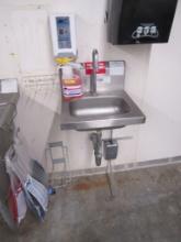 STAINLESS STEEL HAND SINK