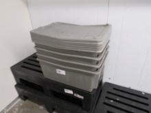 GRAY LUGS WITH LIDS
